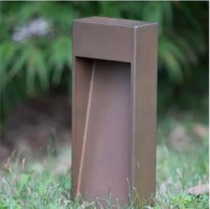 โคมไฟตกแต่งภายนอกสไตล์อาร์ตเดโค ทำจากโลหะคอร์เทนสีสนิม ผิวสัมผัสธรรมชาติ กันน้ำ ใช้หลอดไฟ LED แบบตั้งพื้น ปรับขนาดได้ตามต้องการ - Product Image 5