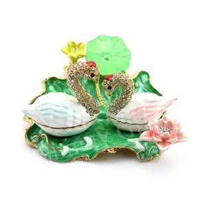 Collectible Paar Chinese bejeweled Feng Shui Mandarijn Eend Sculpturen voor sieraden doos