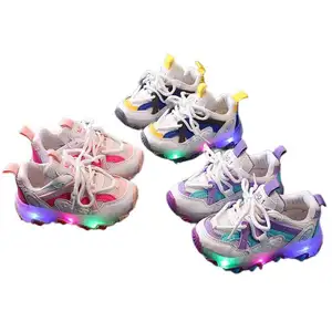 Sepatu Olahraga Anak-anak Baru 2022 Sepatu Tali Sepatu LED Ringan Anak Laki-laki Perempuan Sepatu Kasual Sepatu Sneaker Olahraga Bayi Balita Sol Lembut Kebugaran