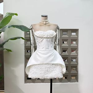 Abito da Sera di Lusso con Applicazioni Floreali e Dettagli <span class=keywords><strong>a</strong></span> Lisca di Pesce, Senza Spalline e Vaporoso per Donna - Product Image 4