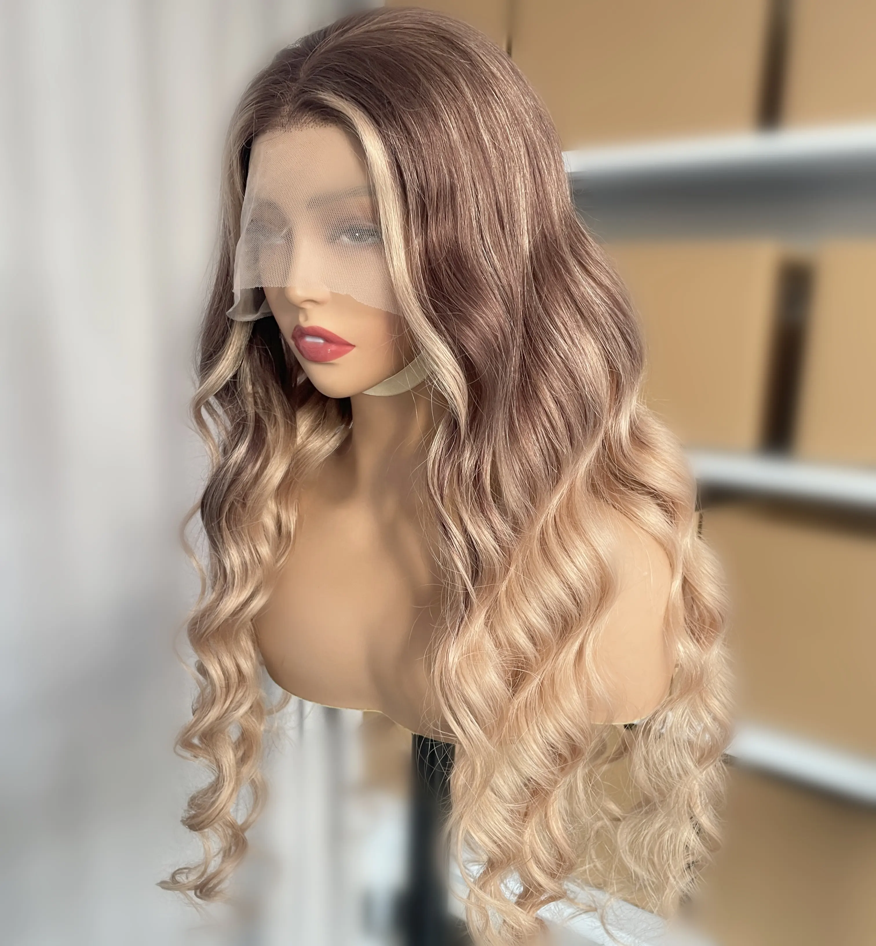dunkles Haar Wurzel Ombre Blonde volle Spitze Körperwelle europäische Remy-Echthaar-Perücke kopfhaut angepasste Spitzen-Vorperücke für weiße Frauen