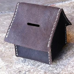 Tirelire créative en forme de maison, pour économies unidirectionnelles, pour adultes et enfants, joli ornement de bureau de dessin animé. - Product Image 3