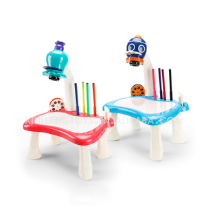 中国高品质绘图板智能投影绘图机儿童绘图投影仪桌子玩具 - Product Image 1