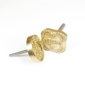 Personaliza tu Propio Sello de Cera para Invitaciones de Boda y Papel - Product Image 3