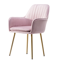 Fauteuil de salon inclinable en velours scandinave avec design antique et pieds dorés, luxe