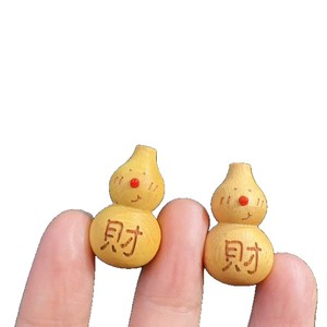 Colgante de calabaza de madera con forma de animal, para el hogar, la oficina, regalo, amuleto unisex, accesorio de joyería coleccionable - Product Image 5