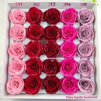 Vente en gros usine : Bouquet de fleurs de savon immortelles à sept couches en forme de rose Manta, livraison gratuite pour mariages et anniversaires