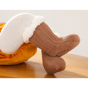 Enfants garçons filles pantoufles chaudes chaussettes mignon Animal doux épaissir hiver thermique polaire floue antidérapant enfants maison chaussettes - Product Image 5