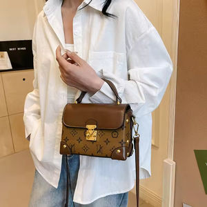 Sac à bandoulière pour femme, luxe léger, style vintage, broderie florale, sac à main, mode toute saison, style ancien monde ouvert - Product Image 5