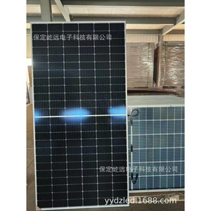 Panel Solar de Doble Vidrio 450-540W de Alta Eficiencia para Uso en Techos - Product Image 1
