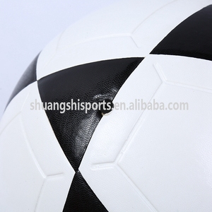 Vendita Diretta di Fabbrica Pallone da Calcio/Football Marca Maxstar con Logo e Design Personalizzati, Opzioni Multi-Colore in PU PVC Laminato - Product Image 5