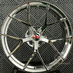 Rines Forjados Personalizados Cromados para <span class=keywords><strong>Porsche</strong></span> 991/992 458 Italia <span class=keywords><strong>488</strong></span> <span class=keywords><strong>GTB</strong></span> 720S 570S 650S M2 M3 F80/G80 M4 F82/G82 M5 M8 RS4 RS5 RS6 RS7 - Product Image 2