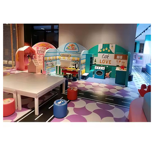 Equipo de juegos infantiles modular para interiores, con temática de cuento de hadas, para centros comunitarios. - Product Image 1
