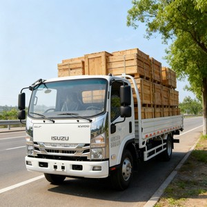 ISUZU KV100 5Tons New Euro 4 Left Steering Diesel Fence Box 4x2 Light Lorry Cargo Truck for Sale - Product Image 1