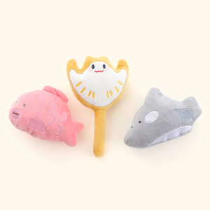 नया डिजाइन प्यारा कैटानिप ध्वनि कागज खिलौने पसंदीदा समुद्री मछली के आकार के खिलौने - Product Image 4