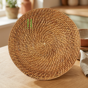 Tendance du moment : Assiettes de présentation et sets de table en rotin vietnamien, style bohème, écologiques, pour la décoration de tables de restaurant - Product Image 1