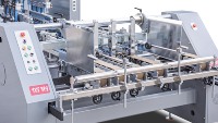 Máquina Plegadora y Encoladora de Cajas de Cartón Corrugado con Fondo Bloqueable JY1800, Formato Ancho, Automática, para Bolsas de Plástico y Alimentos