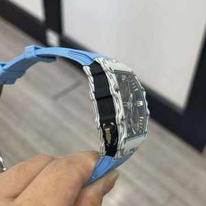 2025 Reloj mecánico de lujo de gama alta para hombres, reloj mecánico deportivo con esqueleto en forma de barril - Product Image 4