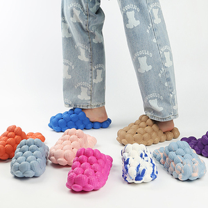 Estate EVA <span class=keywords><strong>donna</strong></span> sandali Fashion House massaggio bolla punta chiusa Design arachidi pallina da Golf diapositive <span class=keywords><strong>pantofole</strong></span> per le donne - Product Image 1