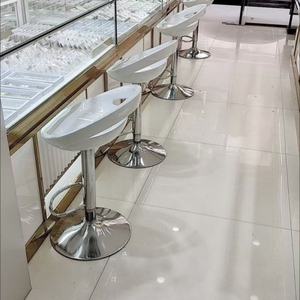 Tabourets de bar Zxm, design nordique fantaisie, pas cher, moins de 20 $, en plastique, pour restaurant, cuisine, bar, rouge, rond, pivotant, hauteur comptoir, tabourets de bar hauts - Product Image 6