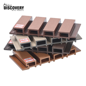 Pannelli di Rivestimento <span class=keywords><strong>in</strong></span> <span class=keywords><strong>Legno</strong></span> Composito WPC Durevoli - Piastrelle a Doghe per Esterni a Bassa Manutenzione - Product Image 2
