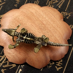 Adorno de Cobre Fundido de Dinosaurio Dragón con Paraguas, Estilo Película Jurásica, Mascota de Té Antigua - Product Image 3