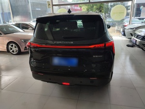 โรงงานตงฟงฟอร์ธิง จำหน่ายโดยตรง <span class=keywords><strong>รถ</strong></span>ยนต์ MPV รุ่น U Tour ปี 2022 ดีไซน์ทันสมัย <span class=keywords><strong>รถ</strong></span>ครอบครัว ตัวเลือกเครื่องยนต์ไฟฟ้า น้ำมันเบนซิน และน้ำมันเบนซินผสม น้ำหนักเบา - Product Image 4