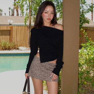 Ingrosso nuovo Design autunno 2025 stile Boutique donna manica lunga <span class=keywords><strong>T</strong></span> Shirt OuYaan - Product Image 2