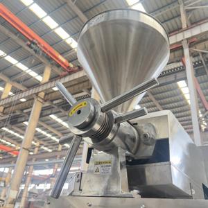 Presse à huile spirale automatique en acier inoxydable 6YL-80, durable, nouvelle, garantie 1 an, marque Dingsheng, capacité 100 kg/h, directement de l'usine - Product Image 3