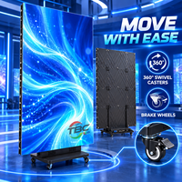 Afficheur LED pliable 4 pans P1.25 P1.538 P1.86, signalétique numérique mobile d'intérieur avec roues pour événements commerciaux