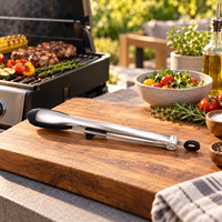 Nouvelles pinces alimentaires en acier inoxydable en gros avec embout en silicone, pinces de cuisine anti-rayures avec support, outils de service pour barbecue