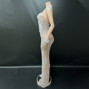 Novance Y5317 Nuovi Prodotti 2025 Tuta Elegante da <span class=keywords><strong>Donna</strong></span> con Catena di Perle Bianche e Strass, <span class=keywords><strong>Abbigliamento</strong></span> Chic da Palcoscenico per Cantanti - Product Image 3