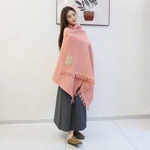 Serviette de plage gaufrée 90x180 cm avec franges, douce, absorbante et séchage rapide - Product Image 1