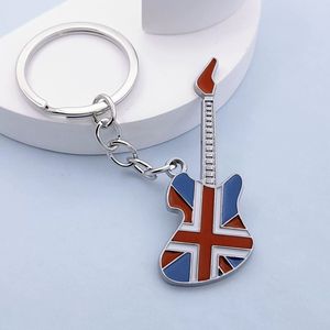 Llavero Creativo con Colgante de Guitarra Musical Colorida con Efecto de Goteo de Aceite, Estilo Europeo y Americano - Product Image 3