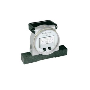 Jauge de niveau électronique Tesa Niveltronic F8 en alliage d'aluminium pour le nivellement et l'ajustement de la perpendicularité des machines-outils - Product Image 1