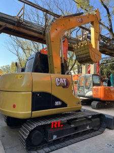 Mini-excavatrice Caterpillar 307D haute performance avec grappin rotatif pour billes de bois, d'occasion, sur chenilles, moteur principal, modèle 2024, origine Japon, 7000 kg - Product Image 2