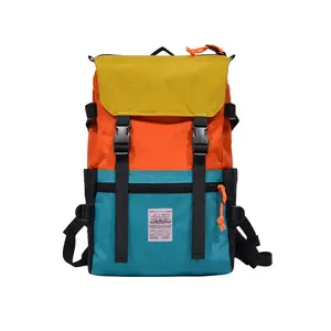 Mochilas personalizadas para viagens ao ar livre mochilas leves para laptop de poliéster à prova d'água por atacado