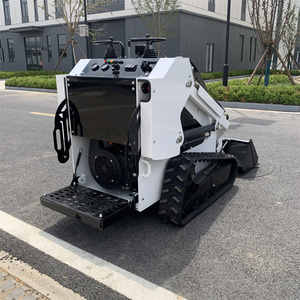 Minicargadora de Tipo Oruga con Capacidad de Cucharón de 380 kg y Motor de 15.7 kW de Alta Eficiencia - Product Image 3