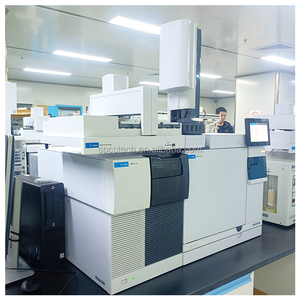 Chromatographe en phase gazeuse et spectromètre <span class=keywords><strong>de</strong></span> <span class=keywords><strong>masse</strong></span> Agilent 8890-7000D d'occasion (États-Unis) avec garantie d'un an pour usage en laboratoire - Product Image 2
