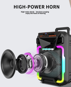 מכירת חיסול - רמקול חכם נייד 15 אינץ' עם תאורת RGB LED, עמיד למים, בעל עוצמת בס גבוהה, מתאים לשימוש חיצוני - Product Image 3