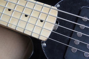 Flyoung - Bajo Eléctrico de 5 Cuerdas para Zurdos, Instrumentos Musicales, Bajo Eléctrico - Product Image 4