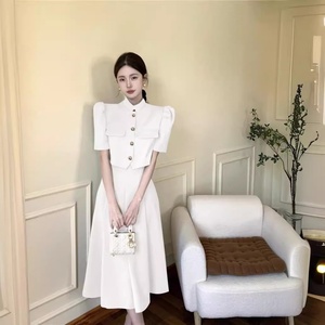 Colección Boutique Primavera 2025, Conjunto de Alta Gama para Mujer, Traje de Cuello Redondo Largo y Falda Ajustada de Cintura Alta, Venta al Por Mayor - Product Image 3