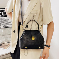 Sacs à main et sacs bandoulière vintage à rivets pour femmes, tendance 2026, mode rétro, fermeture à cadenas, sac à main pour femmes, filles