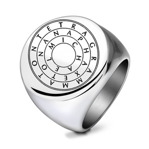 Bague pour homme en acier inoxydable de 22 mm, ronde, gravée au laser avec un motif de texte en labyrinthe, pour cadeau, bijoux - Product Image 3