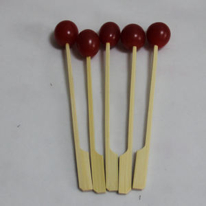 2.5Mm A Grade Plat Rond Jetables Brochettes <span class=keywords><strong>De</strong></span> Bambou Teppo Brochette Pour Barbecue Rotatif Pommes <span class=keywords><strong>de</strong></span> <span class=keywords><strong>Terre</strong></span> Pics Avec Poignée - Product Image 5