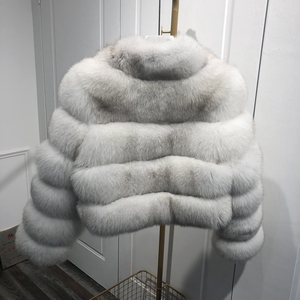 Cappotto di <span class=keywords><strong>Pelliccia</strong></span> Naturale Trendy, Stile Corto, con Colletto in <span class=keywords><strong>Pelliccia</strong></span> di Volpe Soffice e Grande per Donna - Product Image 3