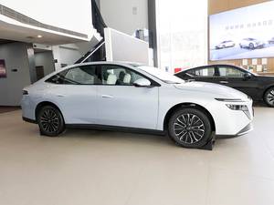 Mejor <span class=keywords><strong>Precio</strong></span> <span class=keywords><strong>Nissan</strong></span> N6 Modelo 2026 180 Pro Sedán Mediano - Product Image 3