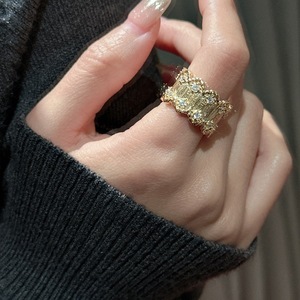 Bague S925 vintage à bordure florale, simple et élégante, au tempérament français raffiné, micro-incrustée, style tendance - Product Image 1
