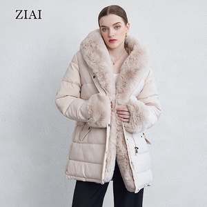 Veste matelassée courte noire brillante et chaude pour <span class=keywords><strong>femme</strong></span> avec grande capuche en fourrure – <span class=keywords><strong>Manteau</strong></span> d'hiver <span class=keywords><strong>matelassé</strong></span> pour <span class=keywords><strong>femme</strong></span> - Product Image 6
