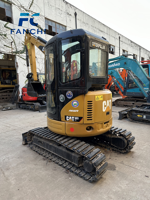 CAT 303 CR Compact Mini Excavator Energy Saving Environment Friendly Powerful Excavating Ability Low Cheaper Japan 2023